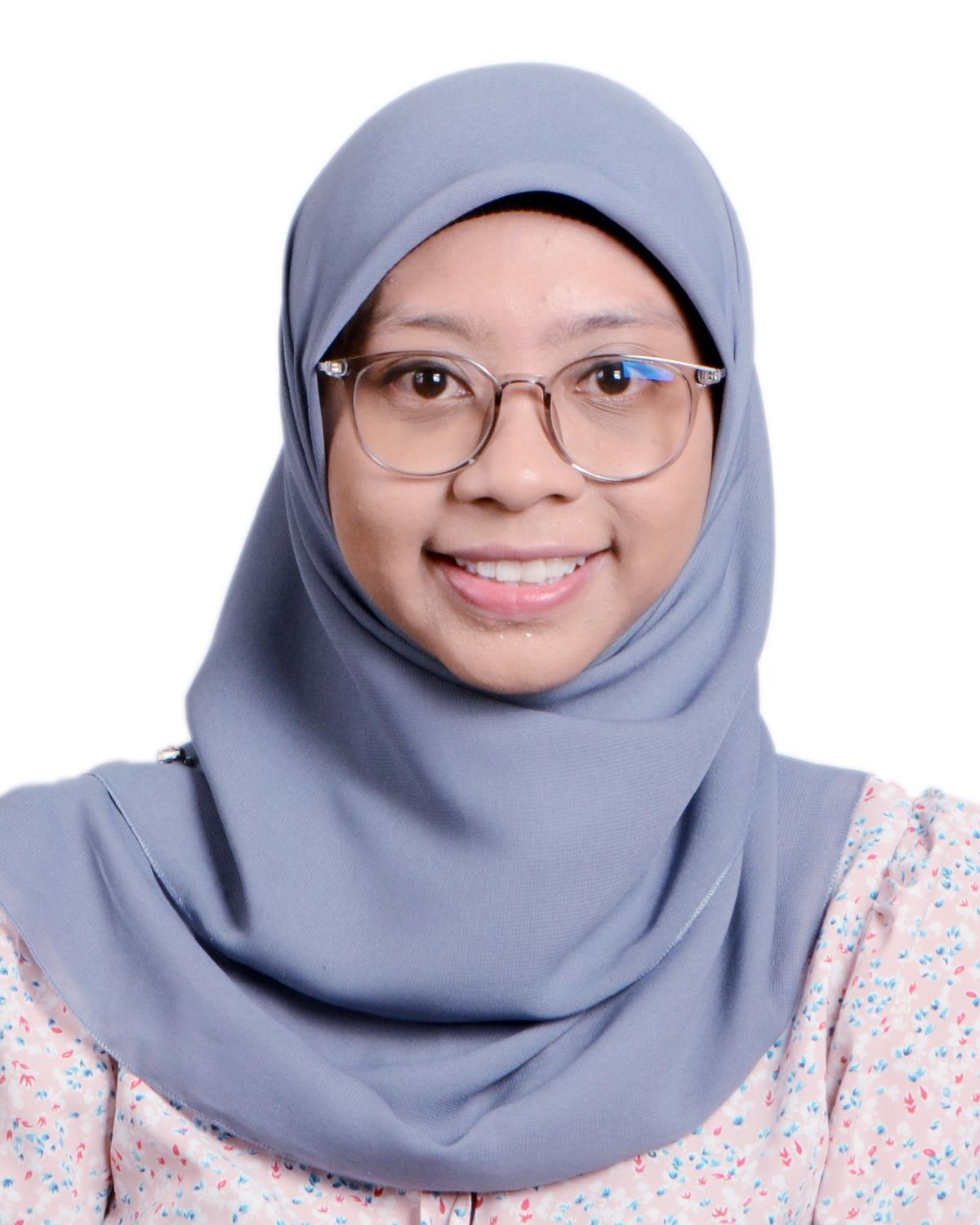 INTAN ZULAIKA BINTI AZMAN SHAH